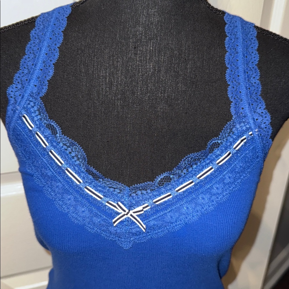 π€HOLLISTER RARE Y2K ROYAL BLUE LACE RIBBON TANK TOP SIZE Mπ€ - Picture 3 of 10